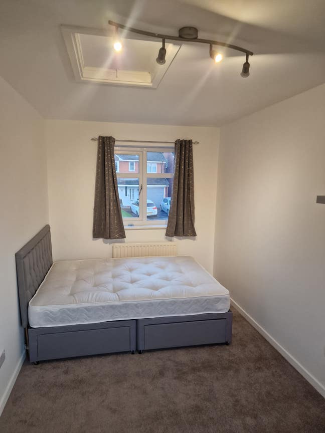 Quite room for a lodger Main Photo