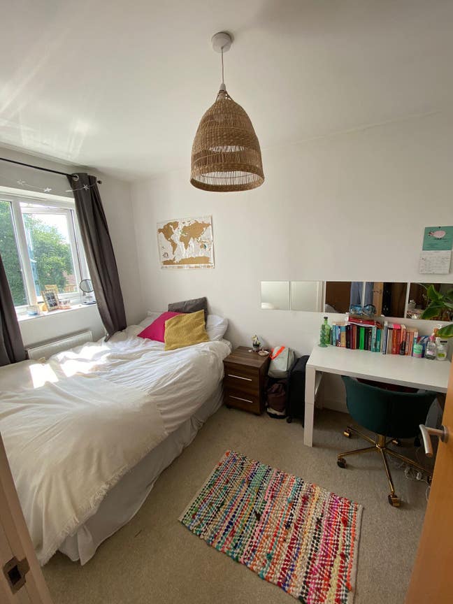 Double Room Available for a Girlypop Xo   Main Photo