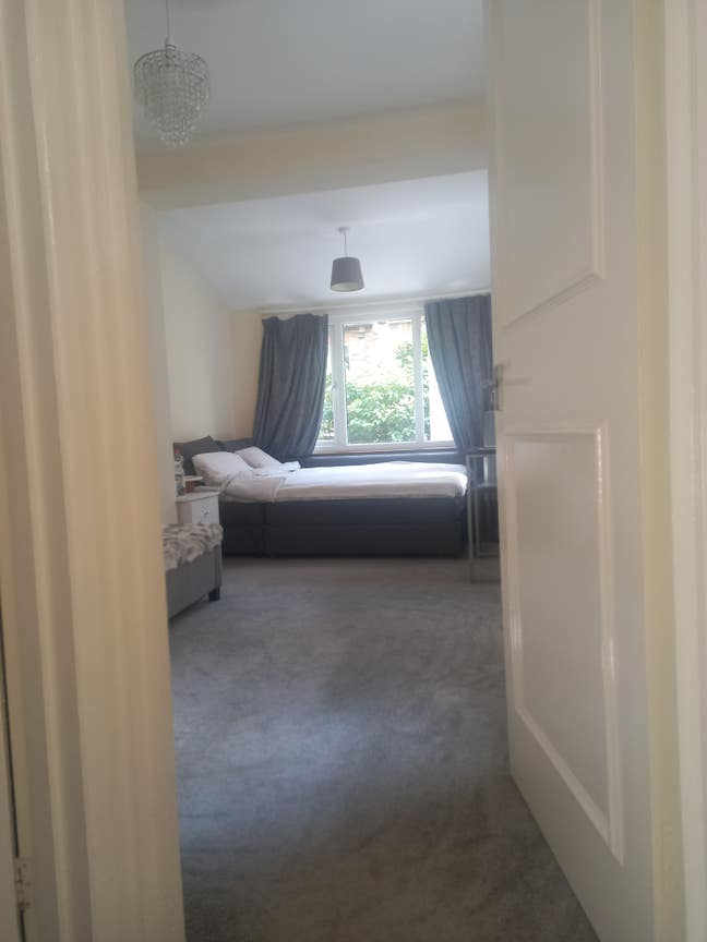 Double room in west hampstead Main Photo