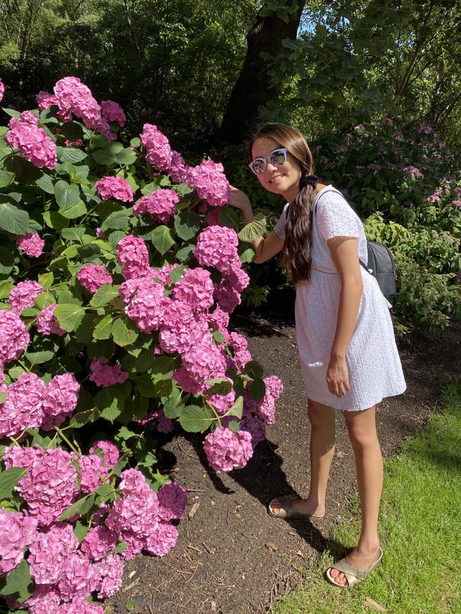 Friendly and easy-going flatmate looking for room Main Photo