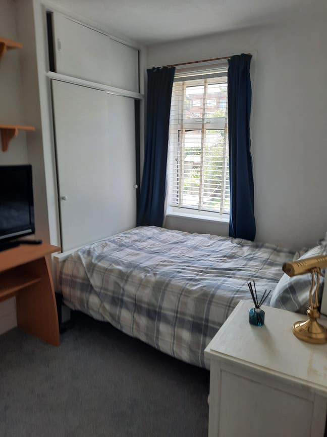 Single Room Available  Main Photo