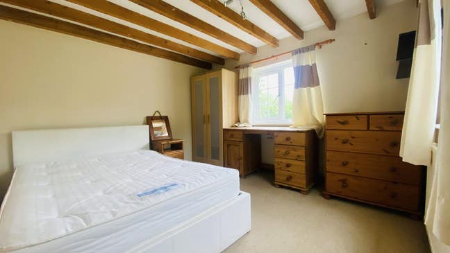 Cozy, Double Room in a Quiet Cottage Main Photo