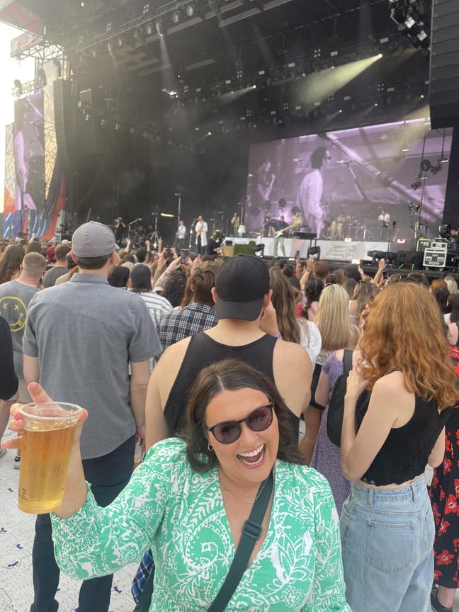 Young Irish professional looking for a room  Main Photo