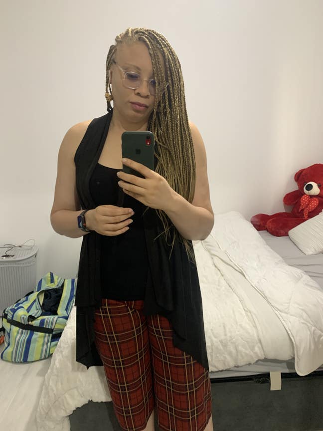 I need room with  en suite, in a calm and saf... Main Photo