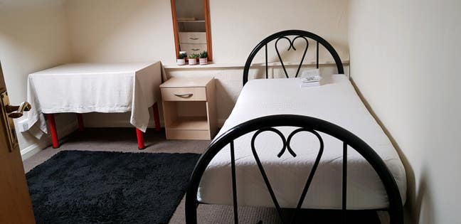 Single Room- Bills inc - 4 Min from Tube Main Photo