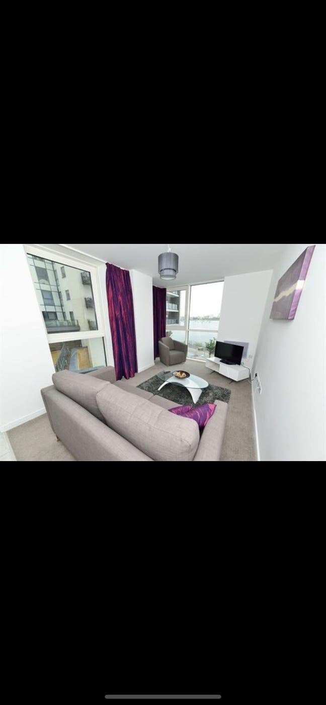 Lovely double bedroom in prospect place Main Photo