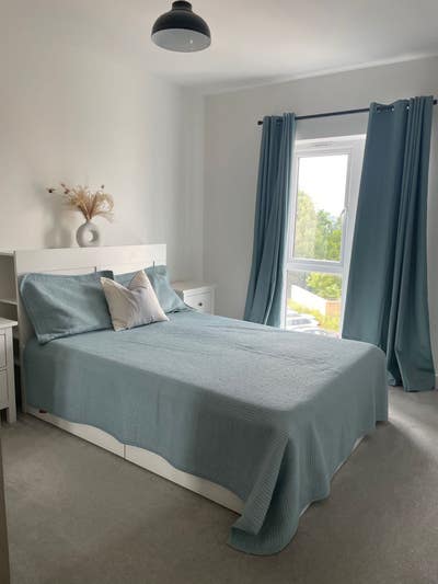  Dbl bedroom in a modern new built in Mulberry Par Main Photo