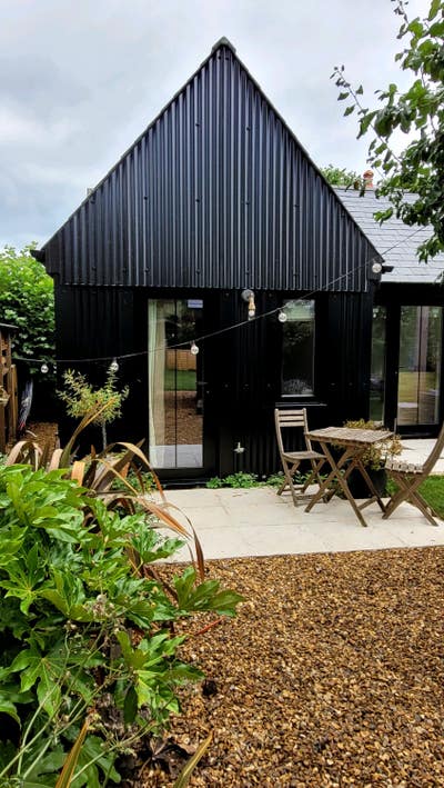 Unique tiny house in the forest Main Photo