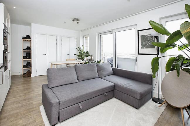 Spacious 1 BED flat, 2 MINS to station, Bills incl Main Photo