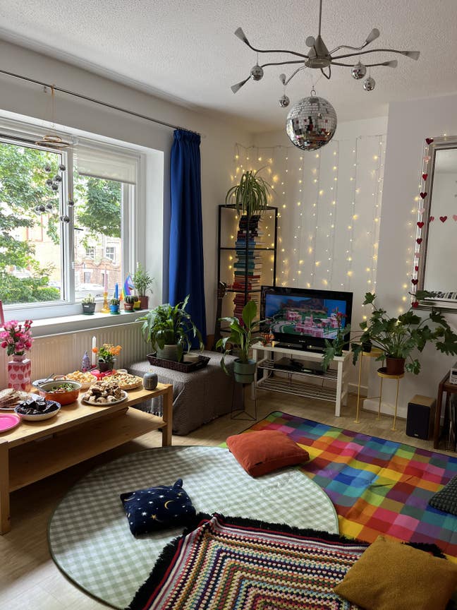 Double room in stunning + homely Islington flat Main Photo