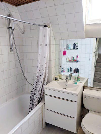 SHORT LET - Lovely Room in Crouch End  Main Photo