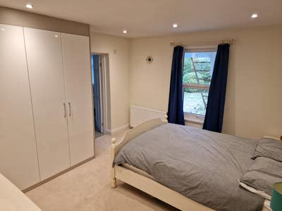 Large double room and ensuite  Main Photo