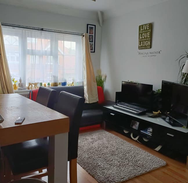 2 Bedroom Flat  Main Photo