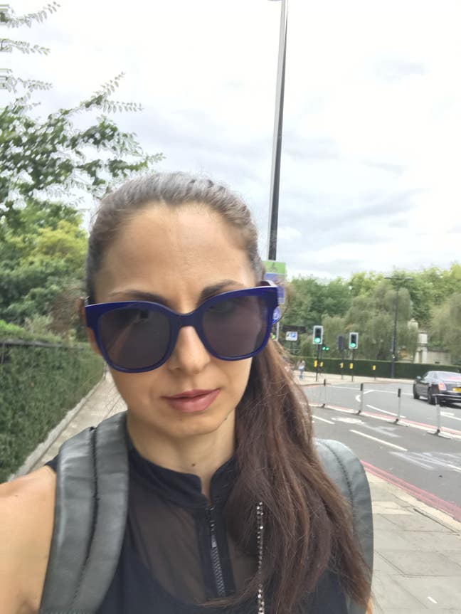 Spacious ensuite for a tidy professional  Main Photo