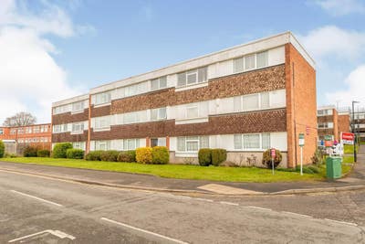 Double Room Available in Warwick Main Photo