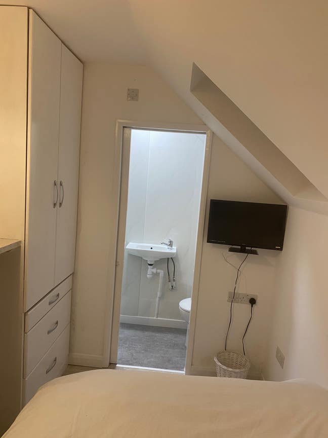 Double on suite Main Photo