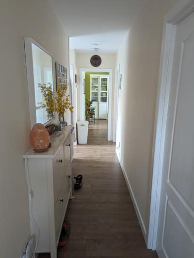 2double bedroom available  Main Photo