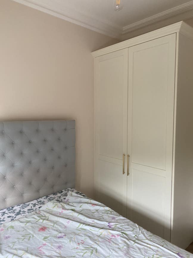 Brand New Ealing Broadway Flat - live in landlord Main Photo