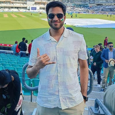 Mgmt. Consultant Looking for a Friendly Flatmate Main Photo
