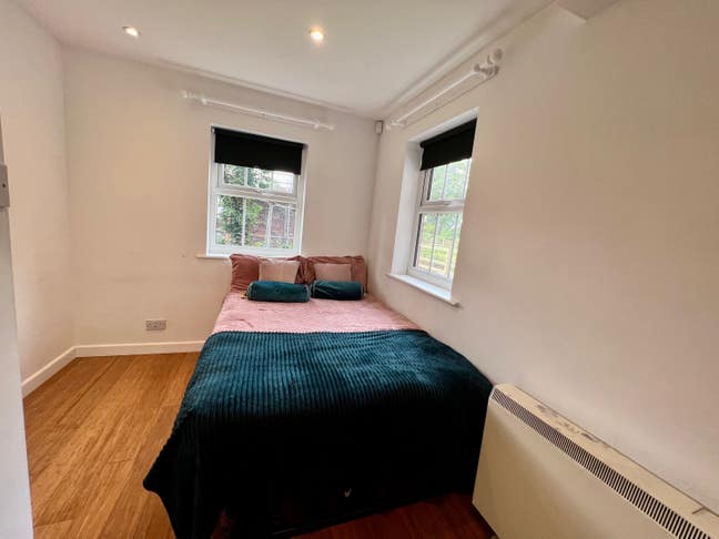 I rent a room Main Photo