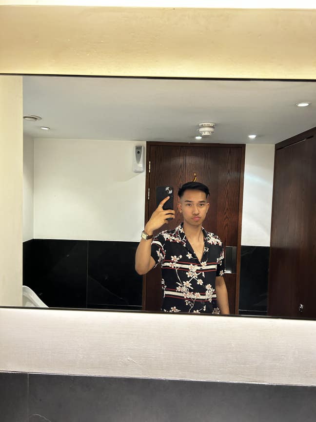 Professional Male seeks a double room Main Photo