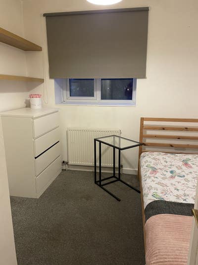 Cozy Small Room in Hackney Central-Great Location Main Photo