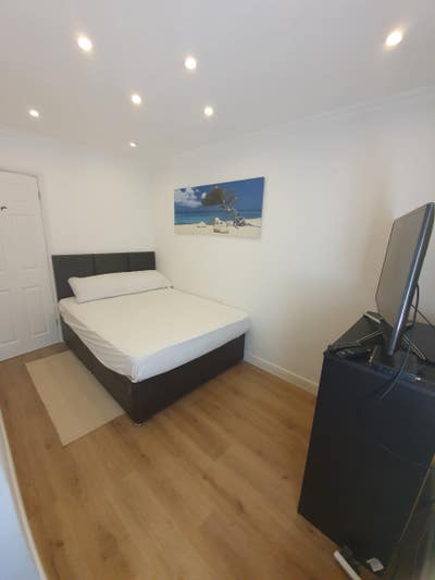Double room in a refurbished house &pound;550pcm Main Photo