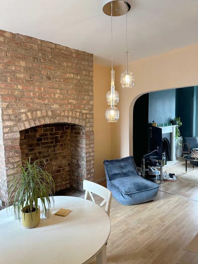 Double available in 2 bed home - 15 min to Centre Main Photo