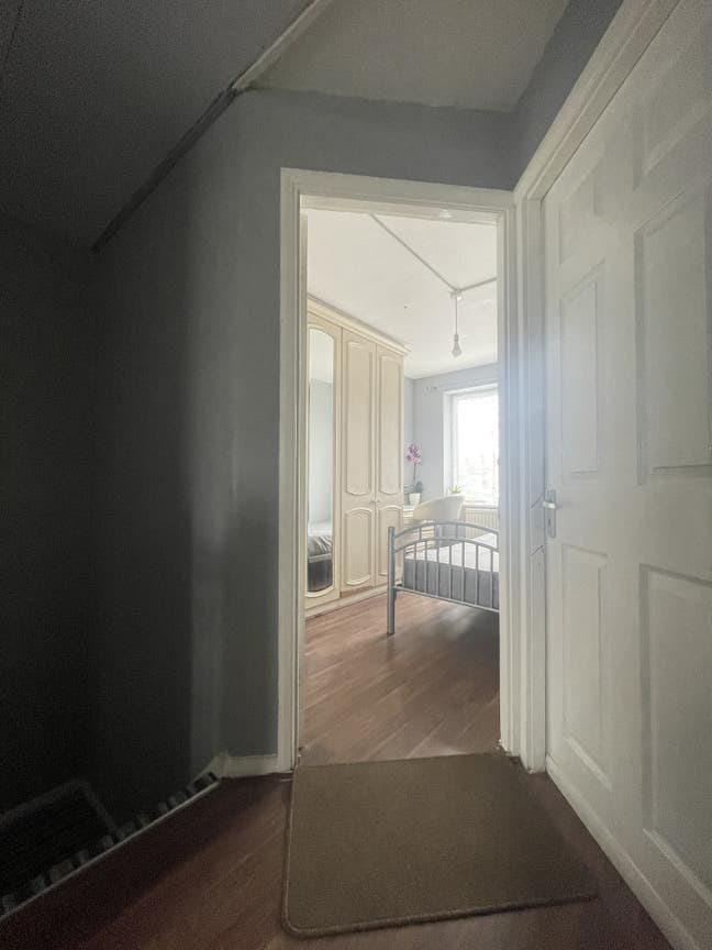 Furnished Single Room for Rent—All Bills Included Main Photo