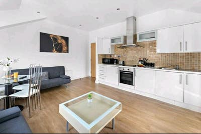 2 Bedroom Apartment to Let in City Centre  Main Photo