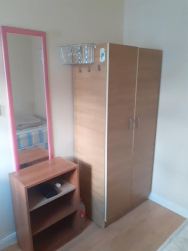Single room Main Photo