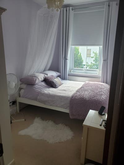 Double room in Wimbledon Park  Main Photo