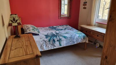 Large Double Bedroom - NO DEPOSIT Main Photo