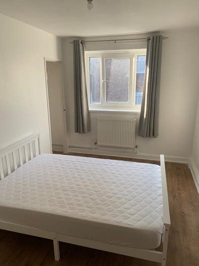 Modern Double Room – &pound;875 PCM (Bills Included) Main Photo