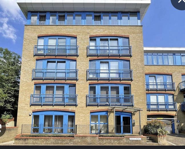 Feb 2026 Riverside Lovely Room in Canada Water!  Main Photo