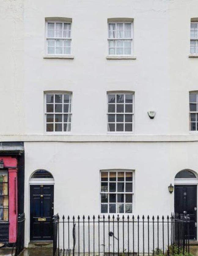 Double room in pretty grade 2 listed house Main Photo