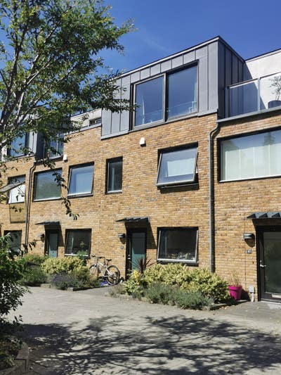 Double room available in 3 bed house in Bermondsey Main Photo