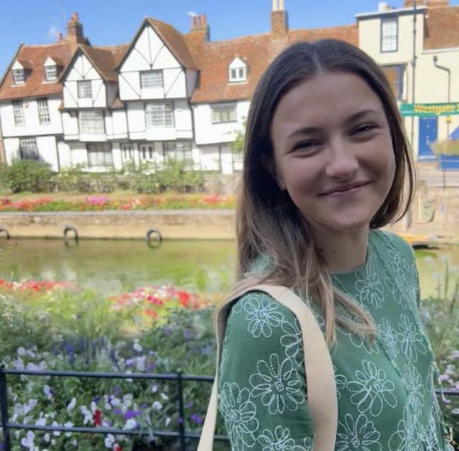 Spacious double room wanted Main Photo