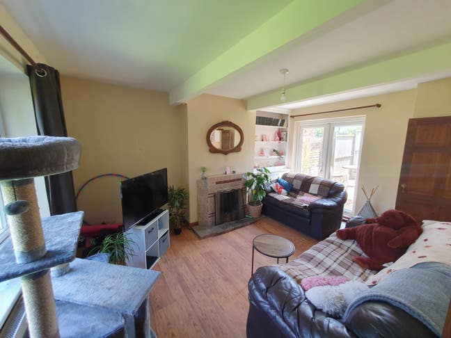 Double room available  Main Photo