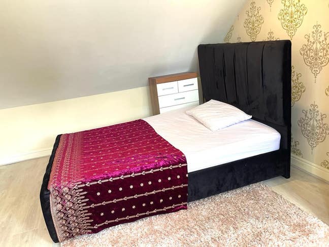 Double room for rent in Romford (RM5) Main Photo