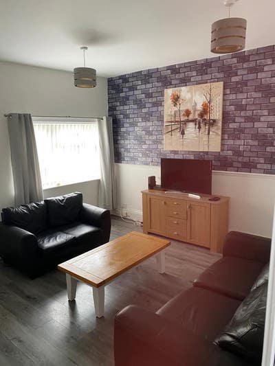 Northwood/Hanley Large Double Bed Main Photo