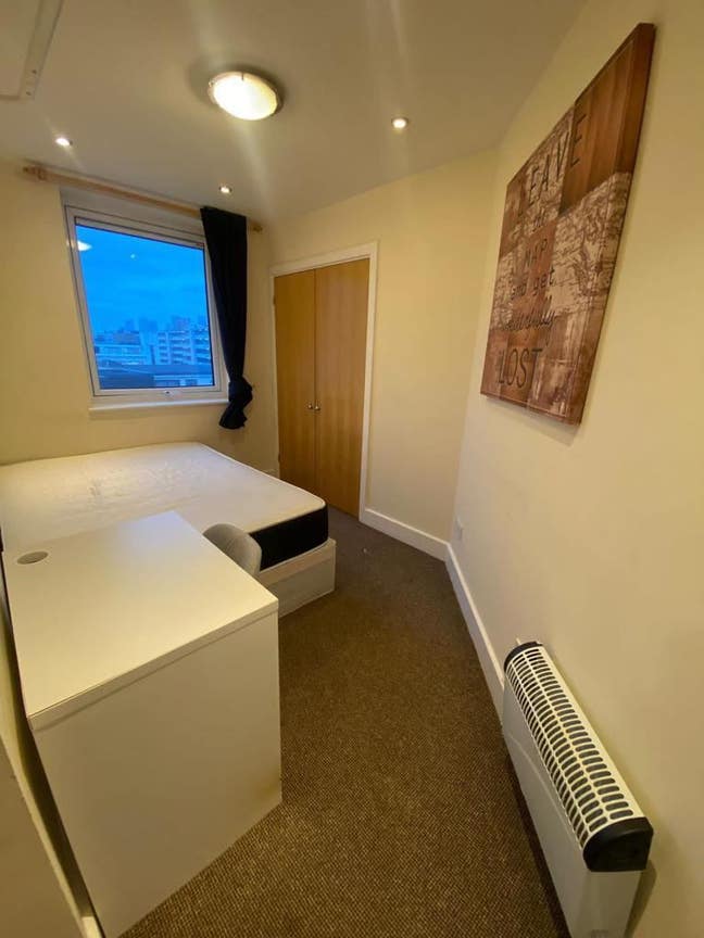 Aldgate Double Room Available Now  Main Photo