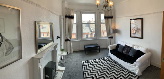 Lovely furnished  one bedroom flat to let Main Photo