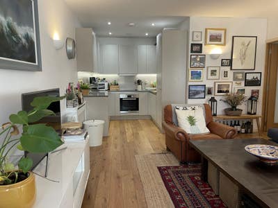  1-Bed Flat Camberwell Green:Short Let  Main Photo
