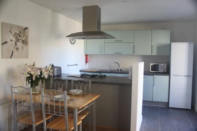 🚨 Modern flat with Living room - Single use Main Photo