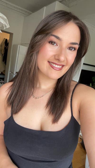 Friendly, artsy girl looking for a room Main Photo
