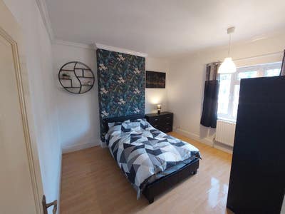Room to rent on  Blackpool Street Main Photo