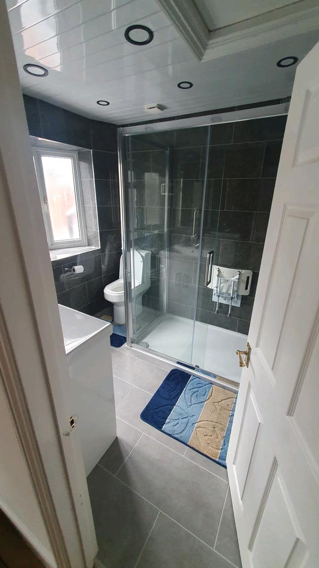 En suite room  Main Photo