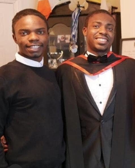 Looking for a room/flatmate(s)/buddy up Main Photo