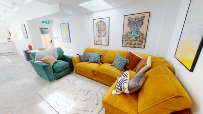 Luxury student home in Selly Oak (Bills included) Main Photo